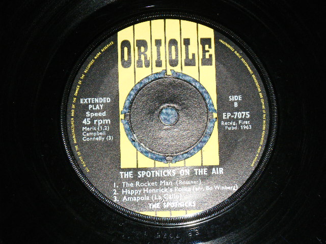 画像: SPOTNICKS, The - ON THE AIR ( Ex++/Ex+++ ) / 1963 UK ENGLAND ORIGINAL Used 7" EP  with PICTURE SLEEVE 