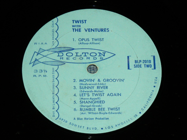 画像: THE VENTURES - TWIST WITH THE VENTURES ( LIGHT BLUE  Label : Matrix Number 1E/1F : VG+++/Ex-) / 1962 US ORIGINAL RELEASE VERSION MONO Used  LP 