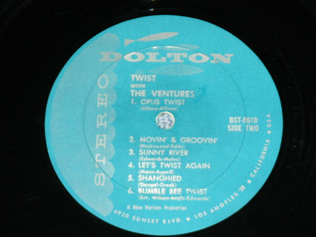 画像: THE VENTURES - TWIST WITH THE VENTURES ( TURQUOISE  Label : Matrix Number BST-8010-IA-Side 1/ BST-8010-1A-Side 2 : VG++/Ex+ ) / 1962 US ORIGINAL RELEASE VERSION STEREO  Used  LP 