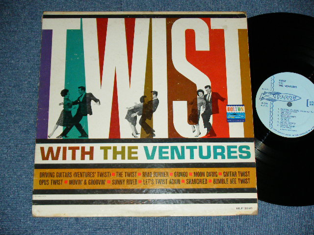 画像1: THE VENTURES - TWIST WITH THE VENTURES ( LIGHT BLUE  Label : Matrix Number 1A/1C : VG+++/Ex++) / 1962 US ORIGINAL RELEASE VERSION MONO Used  LP 