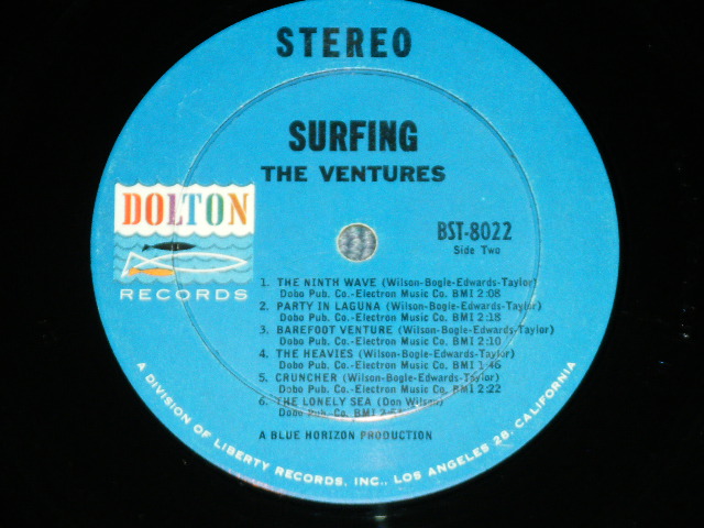 画像: THE VENTURES - SURFING (  '63 Version BLUE with BLACK Print  Label : Matrix Number BST-8022 -1A /  ST-8022  SIDE2 1-C :  Ex+/Ex++ ) / 1963 US ORIGINAL  "BLUE with BLACK Print Label" STEREO Used  LP 