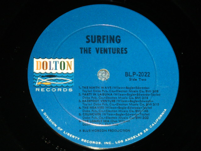 画像: THE VENTURES - SURFING ( '63 US AMERICA ORIGINAL "DARK BLUE with BLACK Print  Label : Matrix Number BLP 2022- 1 SIDE1 /  BLP 2022-1 SIDE2  Ex++/E0++x ) / 1963 US ORIGINAL 1st Press"DARK BLUE with BLACK Print Label" MONO Used  LP 