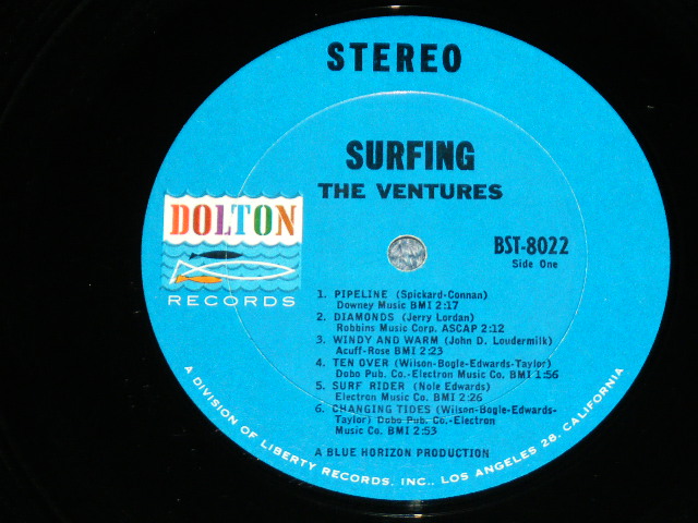 画像: THE VENTURES - SURFING (  '64? Version DARK BLUE with BLACK Print  Label : Matrix Number BST8022  1B /  BST-8022  SIDE 2 1-C  :  Ex++,Ex+/Ex+ ) / 1964? US ORIGINAL  "BLUE with BLACK Print Label" STEREO Used  LP 
