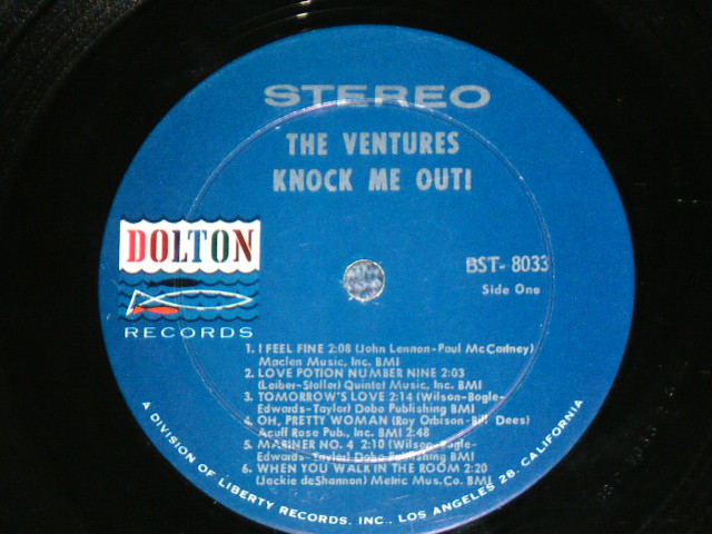 画像: THE VENTURES - KNOCK ME OUT (  US AMERICA ORIGINAL "BLUE with SILVER Print  Label :With "TOMORROW'S LOVE" Version :  Matrix Number BST-8033 2 SIDE-1 /  BST-8033 2 SIDE-2 : Ex+/Ex+++ ) / 1965 US ORIGINAL "BLUE with BLACK SILVER Print Label" STEREO Used  LP 