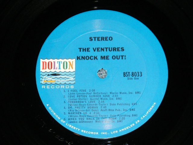 画像: THE VENTURES - KNOCK ME OUT (  US AMERICA ORIGINAL "BLUE with BLACK Print  Label :Without or NONE "TOMORROW'S LOVE" Version :  Matrix Number BST-8033-2  SIDE-1 1A/  BST-8033  SIDE-2-1A   : Ex/Ex++ ) / 1965 US ORIGINAL "BLUE with BLACK BLACK Print Label" STEREO Used  LP 