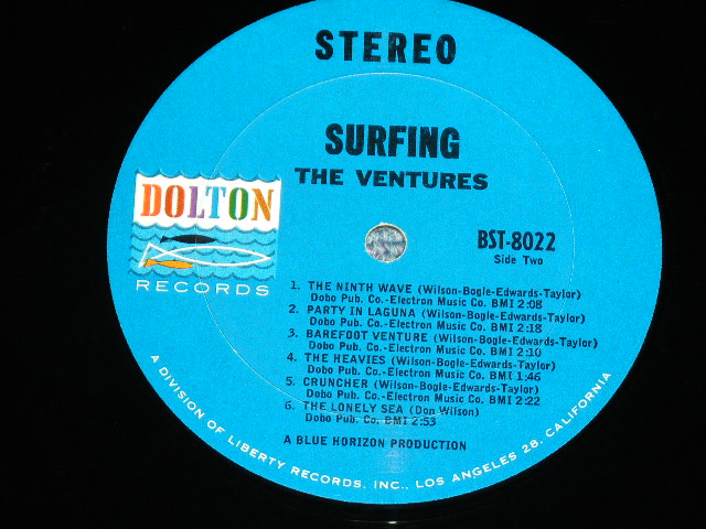 画像: THE VENTURES - SURFING (  '64? Version DARK BLUE with BLACK Print  Label : Matrix Number BST8022  1B /  BST-8022  SIDE 2 1-C  :  Ex++,Ex+/Ex+ ) / 1964? US ORIGINAL  "BLUE with BLACK Print Label" STEREO Used  LP 