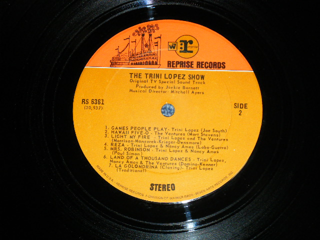 画像: TRINI LOPEZ & The VENTURES & NANCY AMES - THE TRINI LOPEZ SHOW ( Ex+/MINT-+ ) /  1970 US AMERICA ORIGINAL Used  LP 