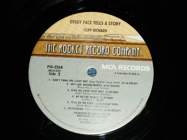 画像: CLIFF RICHARD  - EVERY FACE TELLS A STORY   ( Ex+++/MINT)  / 1977  US AMERICA ORIGINAL Used LP 
