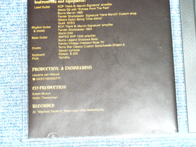 画像: GUITAR SYNDICATE - MID-LIFE CRISIS  (CLIFF & SHADOWS Style ) ( NEW ) / 2002 NETHERLANDS  ORIGINAL "BRAND NEW" CD 