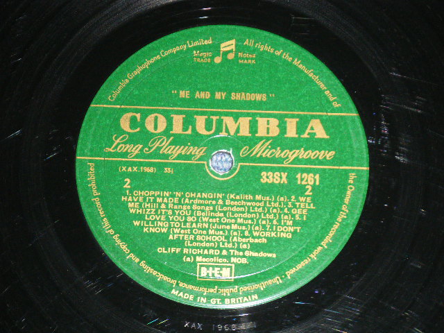 画像: CLIFF RICHARD & THE SHADOWS  - ME AND MY SHADOWS  ( VG/Ex+ )  / 1960  UK ENGLAND ORIGINAL 1st Press "GREEN With GOLD Text Label" Used  MONO LP 
