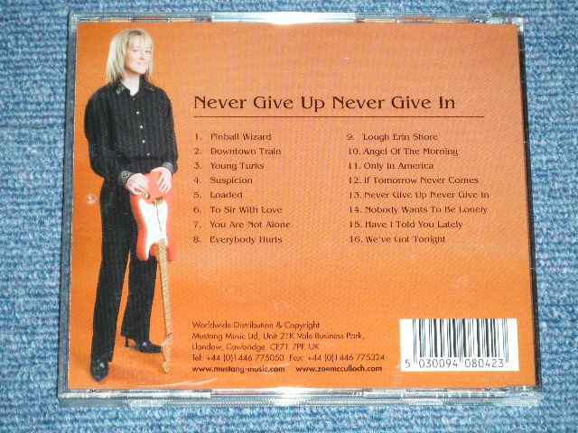 画像: ZOE McCULLOCH - NEVER GIVE UP NEVER GIVE IN  ( MINT/MINT)   / 2004　UK ENGLAND ORIGINAL Used CD