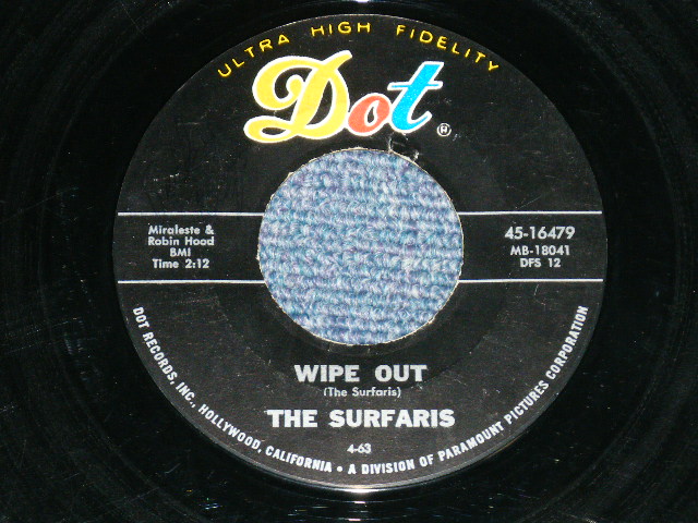画像1: The SURFARIS - WIPE OUT / SURFER JOE  (Ex++/Ex++) / 1963 US AMERICA ORIGINAL Used 7" Single