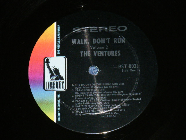 画像: THE VENTURES - WALK DON'T RUN VOL.2 (MINT-/MINT) (Matrix #A)BST 8031-1/B)BST 8031-2) / 1970 Version US AMERICA REISSUE "DIFFEREN T COVER" Used LP 