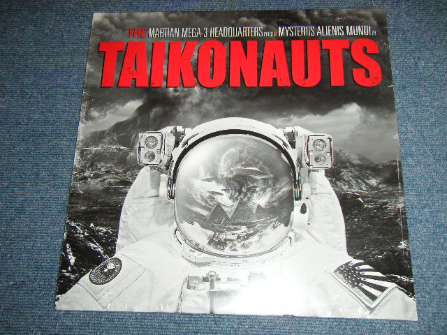 画像1: The TAIKONAUTS - THE MARTIAN MEGA 3 HEADQUARTERS presents MYSTERIUS ALIENIS MUNDI (SEALED)  / 2013 "BRAND NEW SEALED"  lp