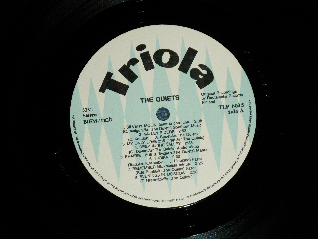 画像: The QUIETS -  THE QUIETS  ( Ex+++/MINT-:Edge Split ) / 1986  SWEDEN ORIGINAL Used LP 