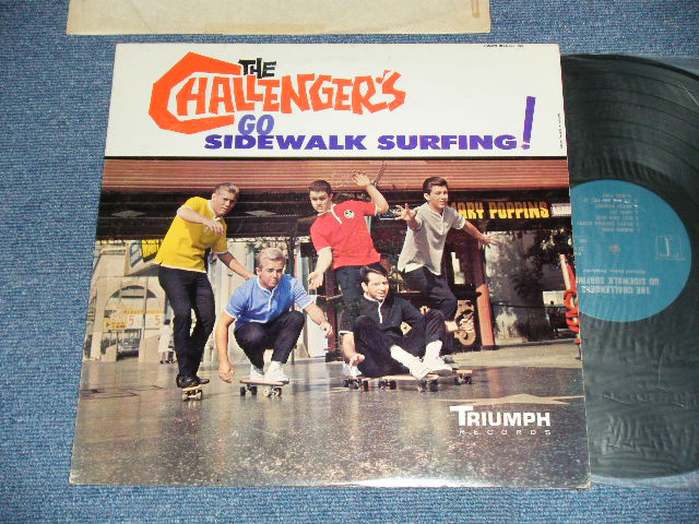 画像1: THE CHALLENGERS  - GO SIDEWALK SURFING! ( Ex+/Ex++ A-4:Ex- )  / 1965 US AMERICA ORIGINAL MONO Used  LP 