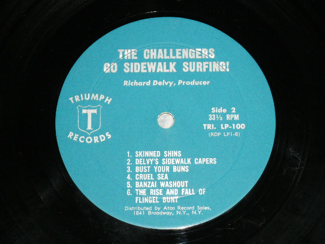 画像: THE CHALLENGERS  - GO SIDEWALK SURFING! ( Ex++/Ex+++ : EDSP,STAPLE HOLE)  / 1965 US AMERICA ORIGINAL MONO Used  LP 