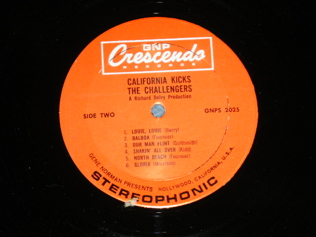 画像: THE CHALLENGERS  - CALIFORNIA KICKS ( Ex+++/MINT- : BB )  / 1966 US AMERICA ORIGINAL STEREO Used LP 