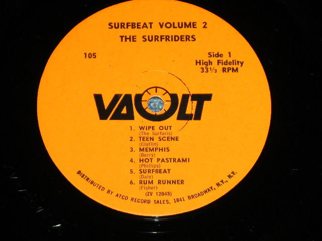 画像: THE SURFRIDERS - SURFBEAT VOLUME TWO 2 ( Ex++/Ex+++ B-4:Ex+ : BB )  / 1963 US AMERICA ORIGINAL MONO Used  LP 