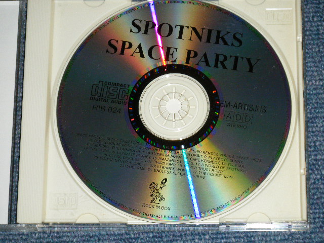 画像: THE SPOTNICKS - ROCK IN BOX SERIES 24. ( MINT-/MINT ) )  / 1994?   HUNGARY ORIGINAL Used  CD 