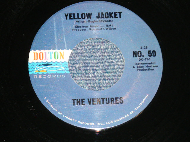 画像1: THE VENTURES - YELLOW JACKET : GENESIS  ( Ex++/Ex++ )  /1962 US ORIGINAL "Dark Blue with BLACK Print Label" Used 7" SINGLE 