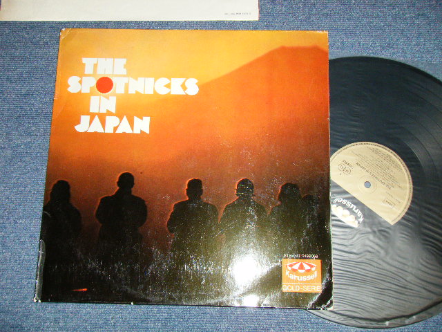 画像1: The SPOTNICKS - IN JAPAN(Ex+/MINT- EDSP ) / 1973. SWEDEN ORIGINAL Used LP