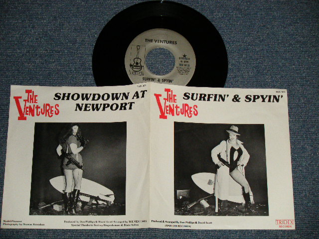 画像1: THE VENTURES - A) SURFIN' & SPYIN' B) SHOWDOWN AT NEWPORT (Ex++/MINT-)/ 1981 US AMERICA ORIGINAL Used 7" SINGLE 