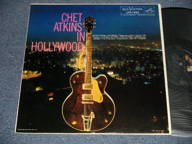 画像1: CHET ATKINS - IN HOLLYWOOD (Ex+++/MINT- EDSP) / 1959 US AMERICA ORIGINAL MONO Used LP