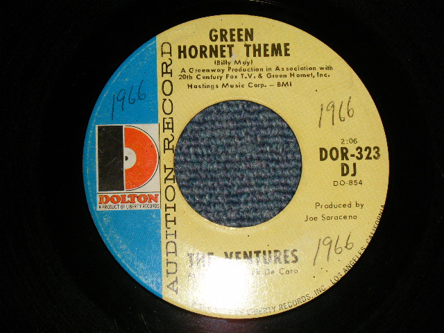 画像1: THE VENTURES -A)GREEN BHORNET THEME  B)FUZZY & WILD (Ex+++/Ex+++ WOL) / 1966 US AMERICA ORIGINAL "AUDITION label PROMO"  "D Mark Label" Used 7" Single