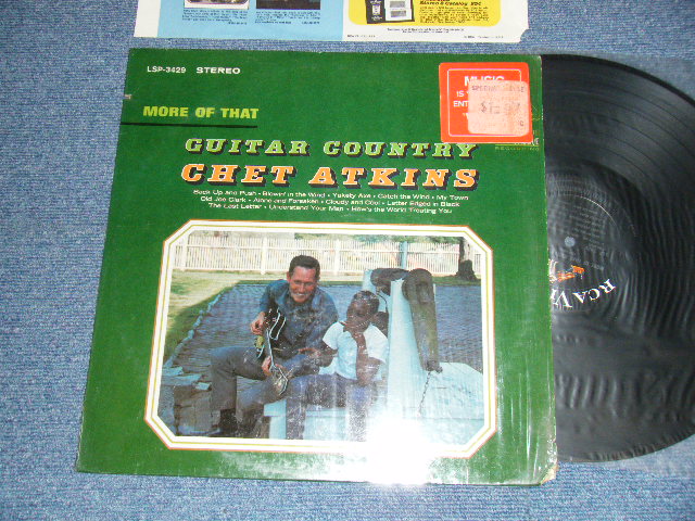 画像1: CHET ATKINS - MORE OF THAT GUITAR COUNTRY (Ex+++/Ex+++ CUT OUT) / 1965 US AMERICA ORIGINAL STEREO Used LP