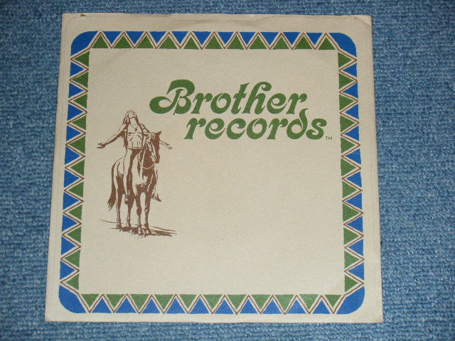 画像2: THE BEACH BOUS - A) HEROES AND VILLAINS   B) YOU'RE WELCOME  "First pressing with "Ken Lockert Engineered it" misprinted on the label." (Ex++/Ex+++ EDSP) / 1967 US AMERICA ORIGINAL Used 7" Single With PICTURE SLEEVE