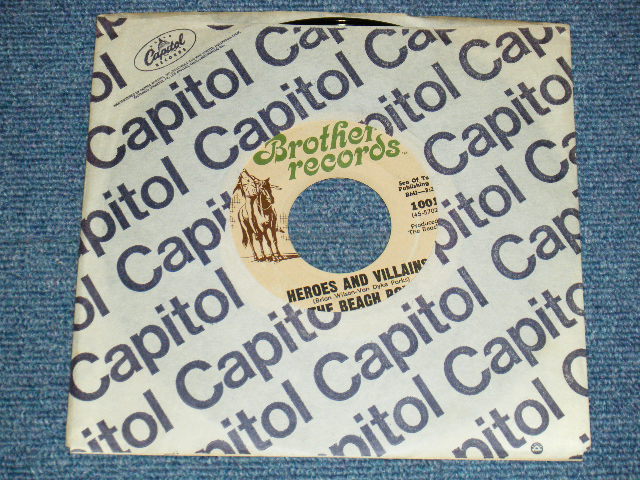 画像1: THE BEACH BOUS - A) HEROES AND VILLAINS   B) HEROES AND VILLAINS (YOU'RE WELCOME) "First pressing with "Ken Lockert Engineered it" misprinted on the label." (Ex/Ex-) / 1967 US AMERICA ORIGINAL "MISS PRINT LABEL / SAME TITLE on B-SIDE" Used 7" Single