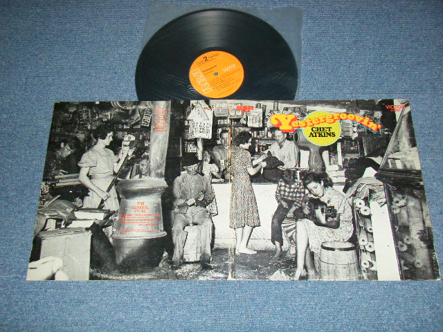 画像1: CHET ATKINS - YESTERGROOVIN' (Ex-/VG+++) / 1970 US AMERICA ORIGINAL Used LP