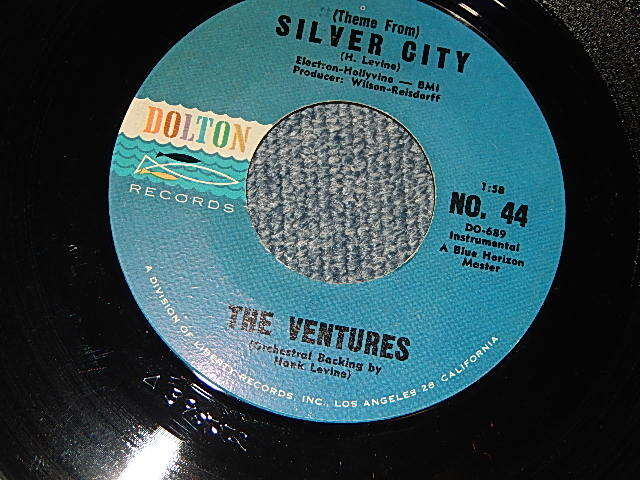 画像1: THE VENTURES -A)SILVER CITY    B)BLUER THAN BLUE (Matrix #) "MR/MONARCH Press" (A:MINT-/B:MINT-) / 1963 Version US AMERICA ORIGINAL "BLUE with BLACK PRINT Label " Used 7" Single