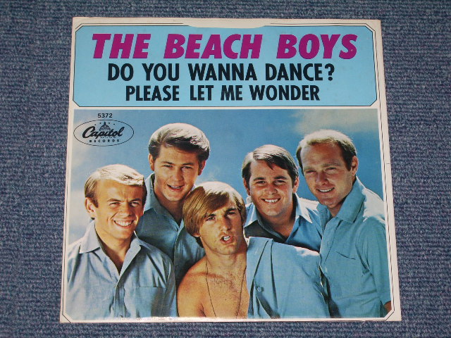 画像1: THE BEACH BOYS - DO YOU WANNA DANCE?  ( DIE-CUT Cover MINT-/MINT- ) / 1965 US ORIGINAL 7" SINGLE With PICTURE SLEEVE 