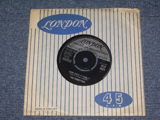 画像: THE RONETTES - WALKING IN THE RAIN /  1964 UK ORIGINAL 7" SINGLE  With Company Sleeve 