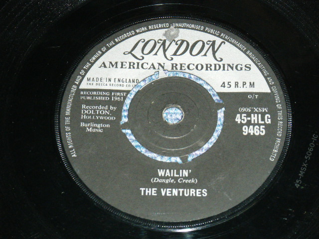 画像: THE VENTURES - BLUE MOON ( Ex+/Ex+ ) / 1961 UK ORIGINAL 7" Single