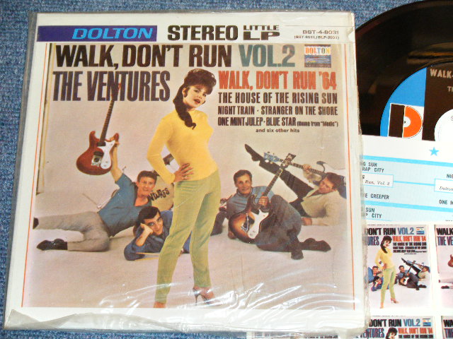 画像1: THE VENTURES - WALK-DON'T RUN   VOL.2 ( "D" MARK LABEL : MINT/MINT- )  / 1964 US ORIGINAL 7"EP + PICTURE SLEEVE + STRIPE & MINI JACKET 