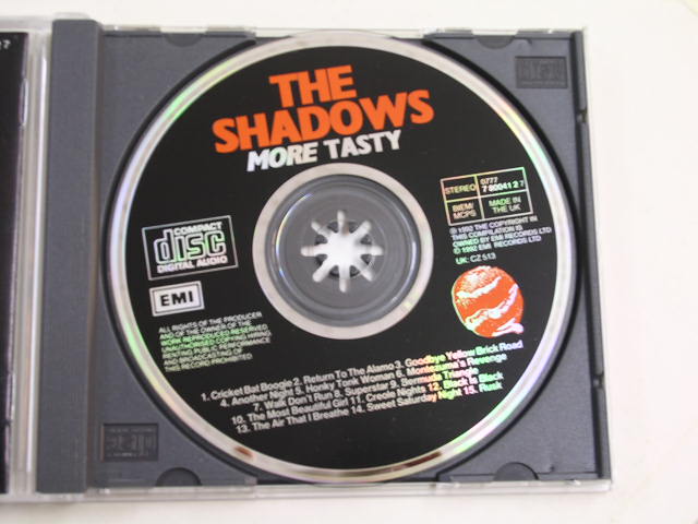画像: THE SHADOWS - MORE TASTY / 1992 UK USED CD