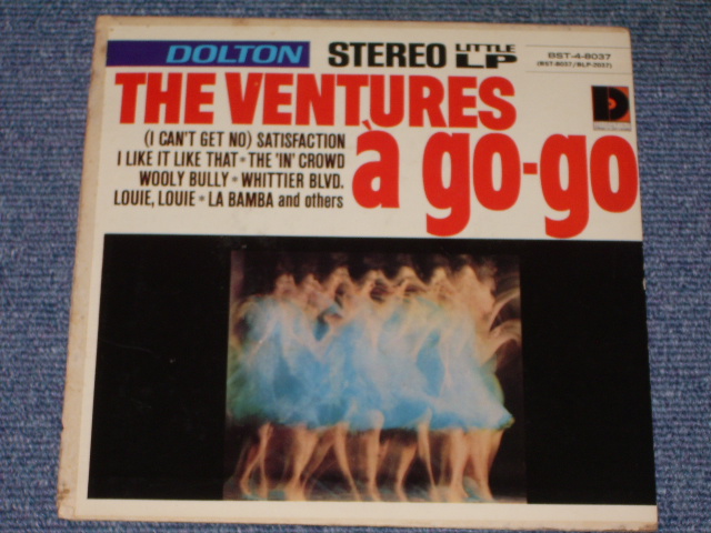 画像1: THE VENTURES - A GO-GO ( SILVER PRINT LABEL : Ex/Ex++ ) / 1965 US ORIGINAL 7"EP + PICTURE SLEEVE 