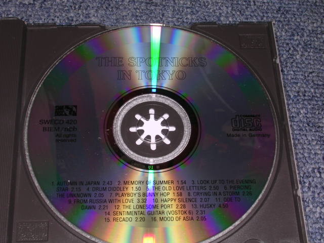 画像: THE SPOTNICKS - IN TOKYO / 1990 SWEDEN Original Used  CD 