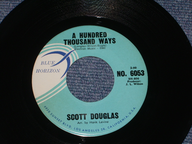 画像1: SCOTT DOUGLAS ( SURPORTED  by THE VENTURES ) - A HUNDRED THOUSAND WAYS( MINT-/MINT- ) / 1960 US ORIGINAL 7"Single