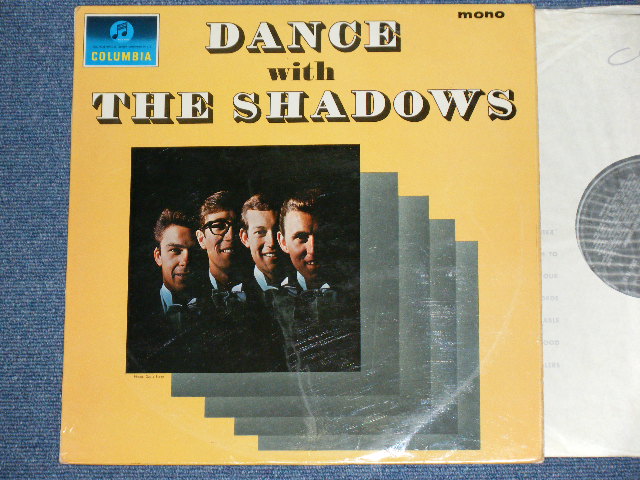 画像1: THE SHADOWS - DANCE WITH THE SHADOWS ( Ex++/Ex+++ Looks: Ex++  ) / 1964 UK ORIGINAL "BLUE Columbia " Label MONO LP 