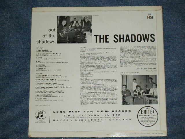 画像: THE SHADOWS - OUT OF THE SHADOWS ( Ex+/Ex++ ) / 1962 UK ORIGINAL "Green With  Gold text " Label MONO LP 