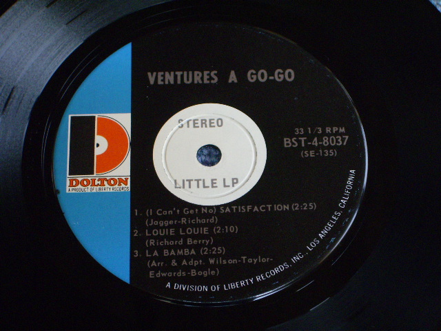 画像: THE VENTURES - A GO-GO ( "D" MARK LABEL : Ex+++/Ex+++ ) / 1965 US ORIGINAL 7"EP + PICTURE SLEEVE 