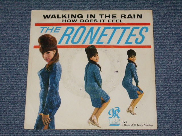画像: THE RONETTES - WALKING IN THE RAIN ( Ex++/Ex+++) /  1964 US ORIGINAL White Label Promo  7" SINGLEB With PICTURE SLEEVE