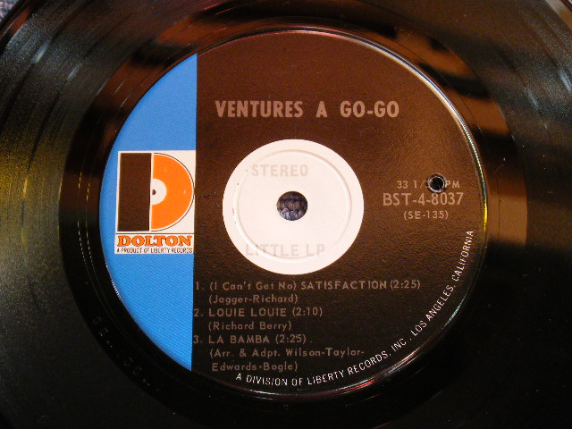画像: THE VENTURES - A GO-GO ( "D" MARK LABEL :  Ex+++/Ex+++ ) / 1965 US ORIGINAL 7"EP + PICTURE SLEEVE 