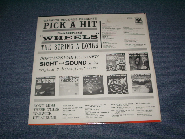 画像: THE STRING-A-LONGS - PICK A HIT featuring "WHEELS" / 1961 US ORIGINAL Stereo  LP 